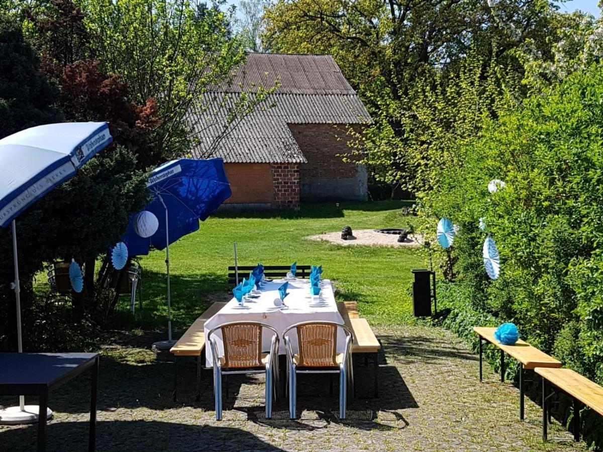 Pension New Nomads Zesch Bagian luar foto