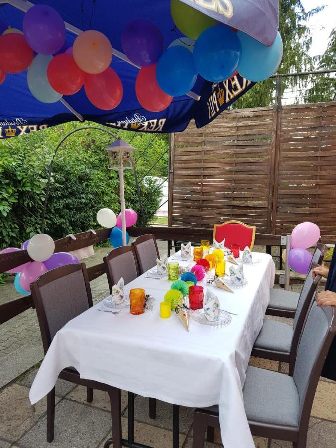 Pension New Nomads Zesch Bagian luar foto